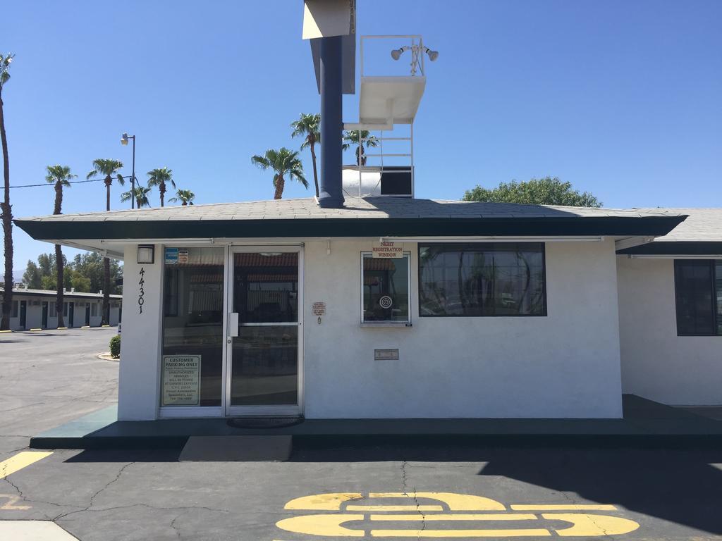 Indio Holiday Motel 외부 사진