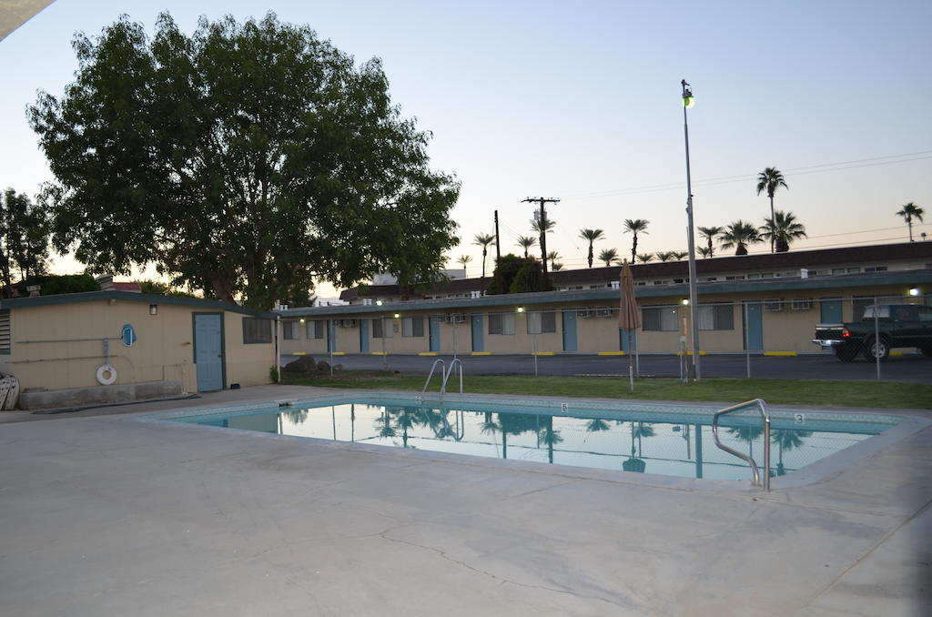 Indio Holiday Motel 외부 사진