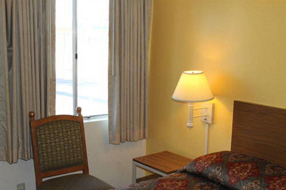 Indio Holiday Motel 외부 사진